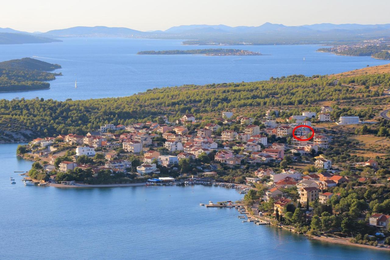 Apartments And Rooms With Parking Space Grebastica, Sibenik - 17831 Exterior photo